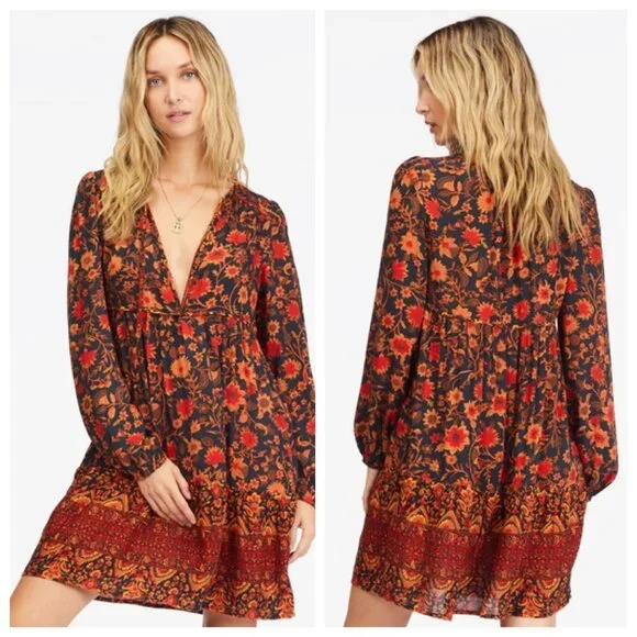 NWT BILLABONG Hearts Desire Long Sleeve Mini Dress, size X Small/6 - Picture 1 of 7